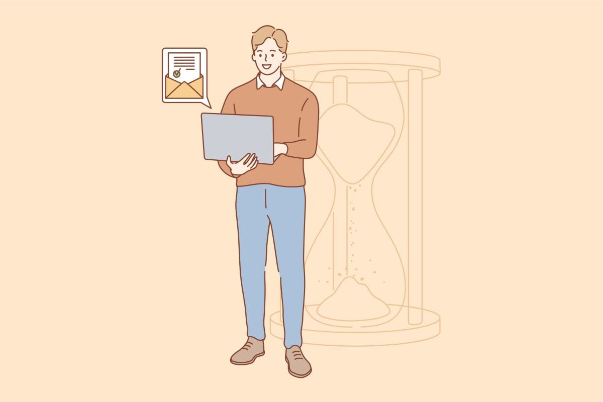 資料送付に案内メールは重要です